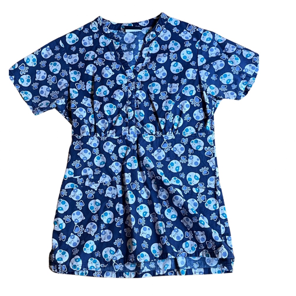 Sanibel Scrubs V-Neck Blue Cat &‎ Dog Scrub Top XS